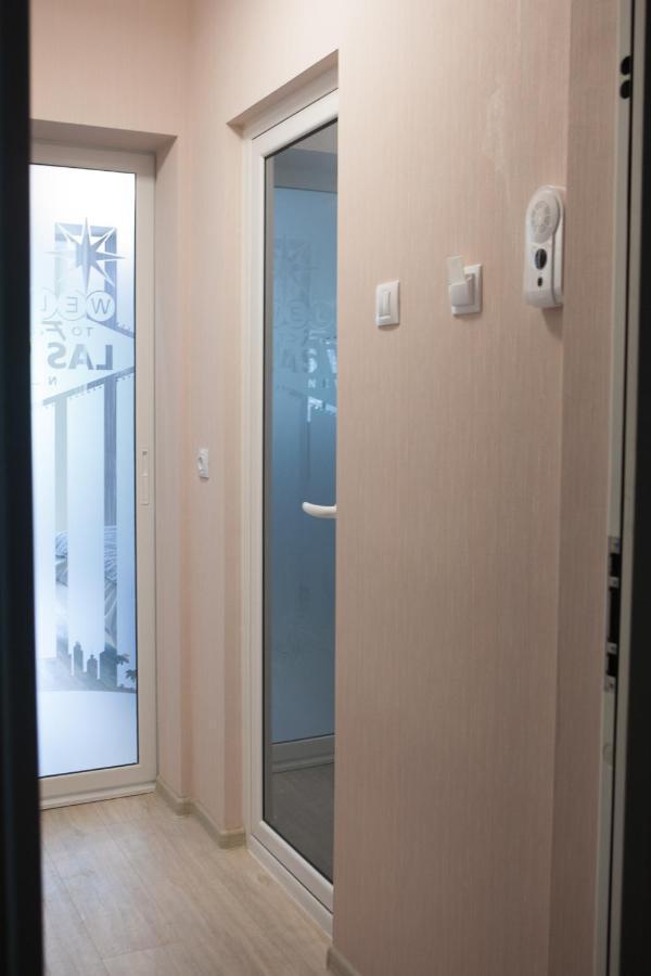 Lvc,Lac & Nyc Apartshotel Faleza กาลาจิ ภายนอก รูปภาพ
