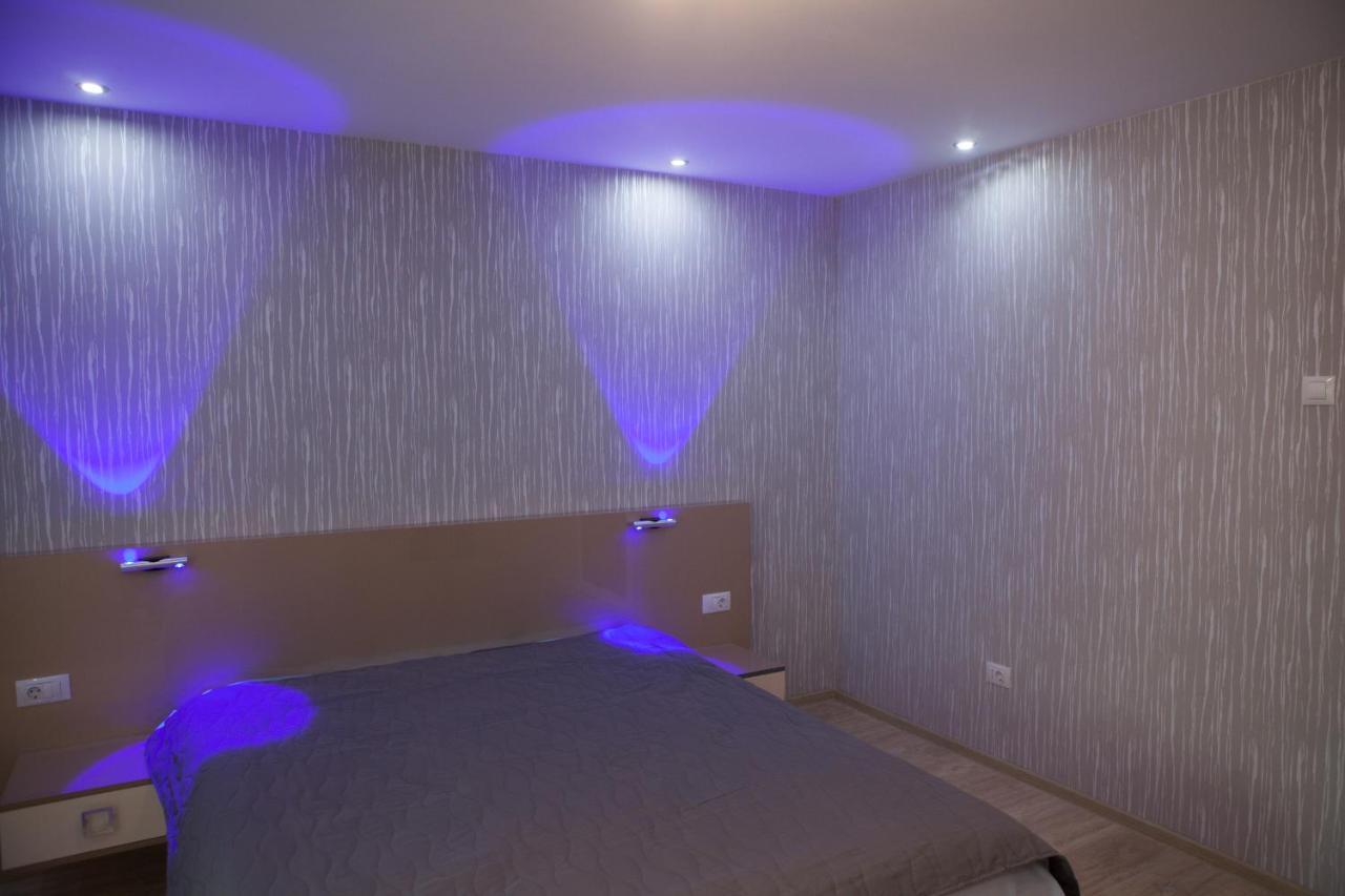 Lvc,Lac & Nyc Apartshotel Faleza กาลาจิ ภายนอก รูปภาพ