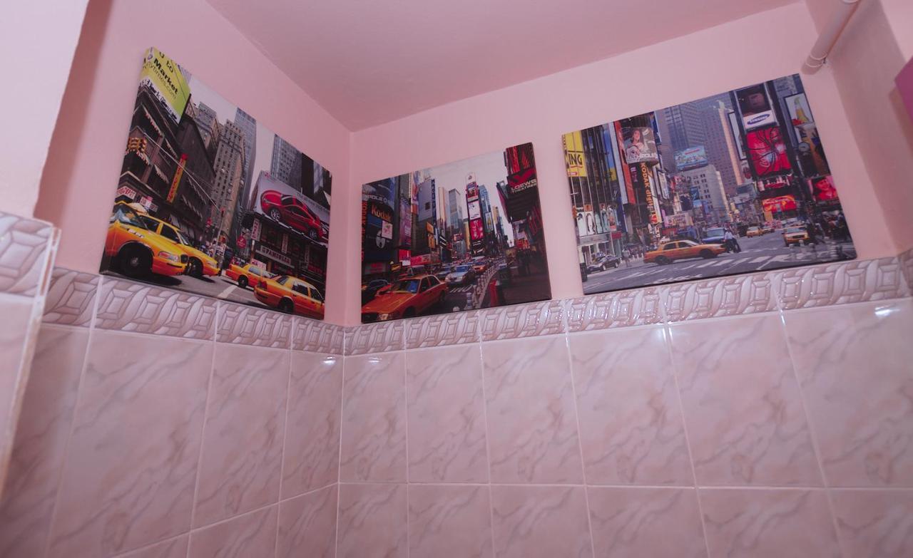 Lvc,Lac & Nyc Apartshotel Faleza กาลาจิ ภายนอก รูปภาพ