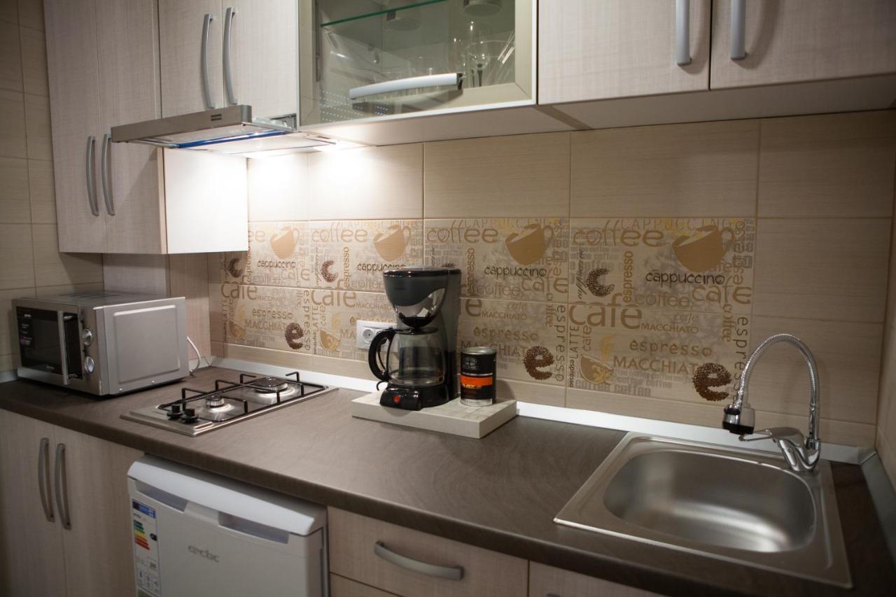 Lvc,Lac & Nyc Apartshotel Faleza กาลาจิ ภายนอก รูปภาพ
