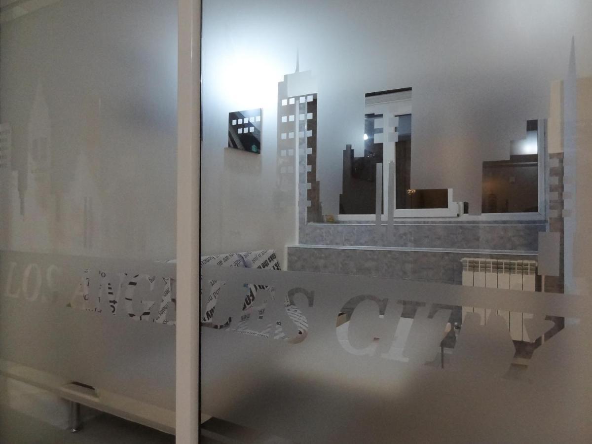 Lvc,Lac & Nyc Apartshotel Faleza กาลาจิ ภายนอก รูปภาพ