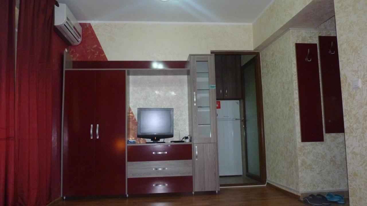 Lvc,Lac & Nyc Apartshotel Faleza กาลาจิ ภายนอก รูปภาพ